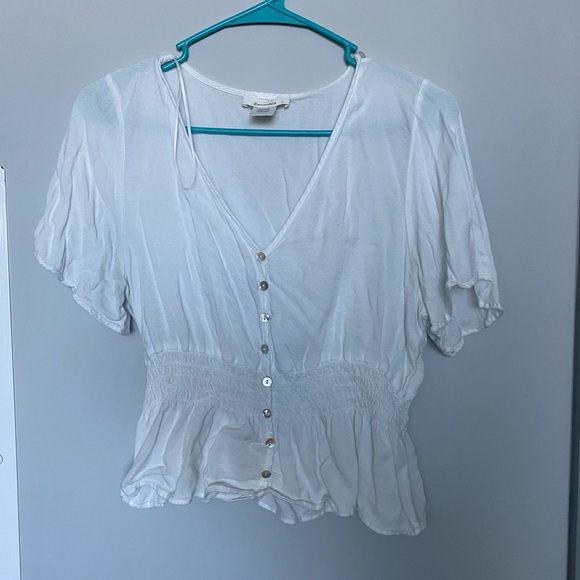 White ruffle blouse - Picture 1 of 1